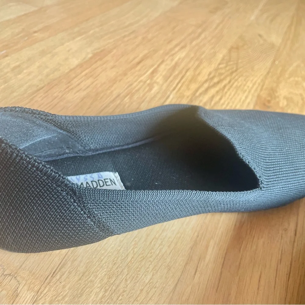 Steve Madden Girl Black Ballet Flats Womens Size 8M - Picture 3 of 6